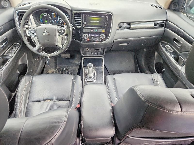 2018 MITSUBISHI OUTLANDER SE 8