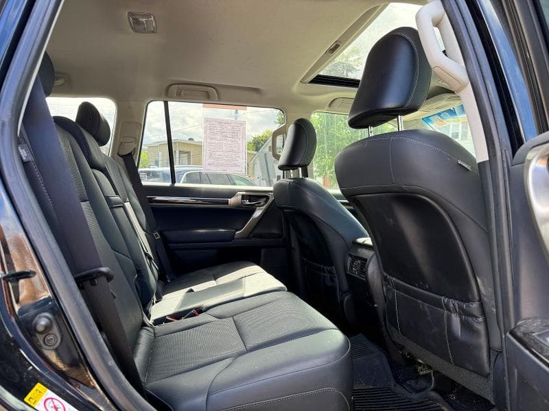 2017 LEXUS GX 460 460 6