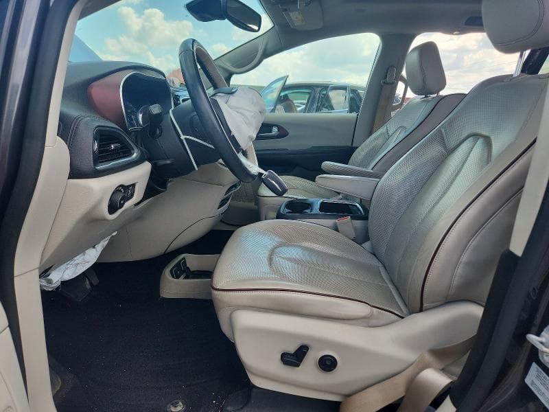 2017 CHRYSLER PACIFICA LIMITED 7