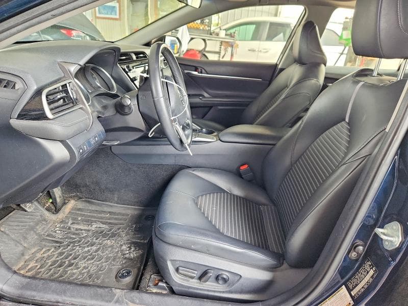 2018 TOYOTA CAMRY SE 7