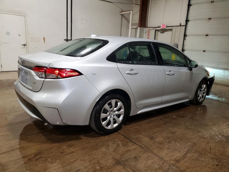 2022 TOYOTA COROLLA LE 3