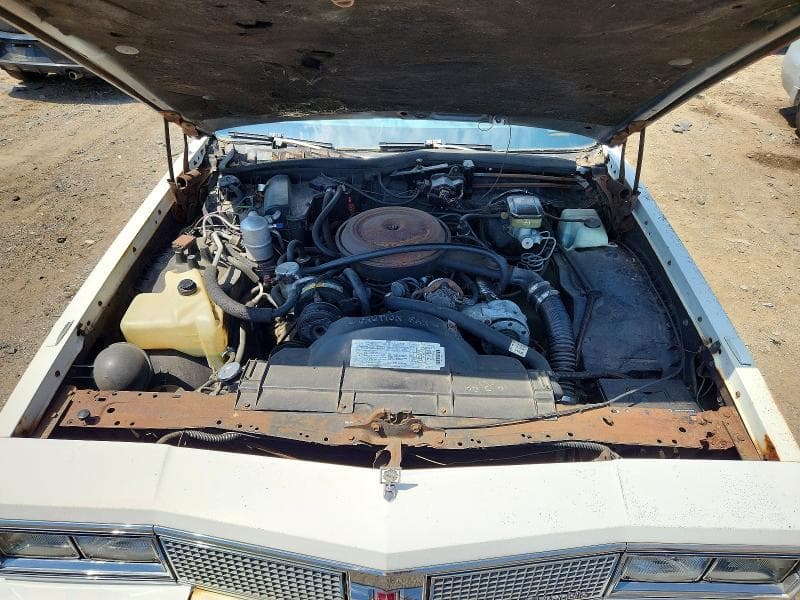 1984 OLDSMOBILE DELTA 88 ROYALE BROUGHAM LS 11