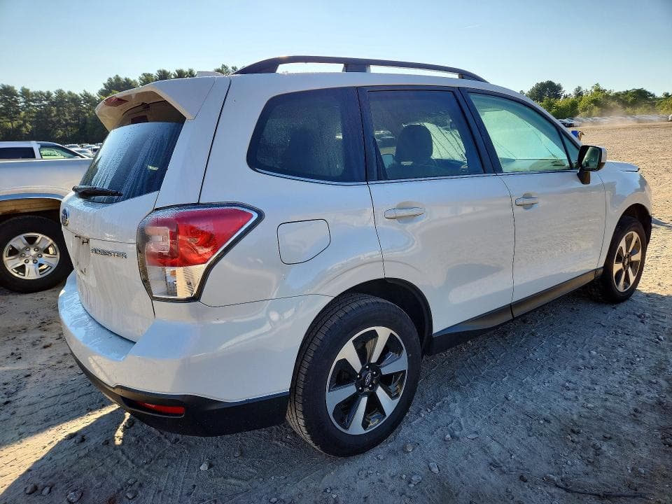 2018 SUBARU FORESTER 2.5I LIMITED 3