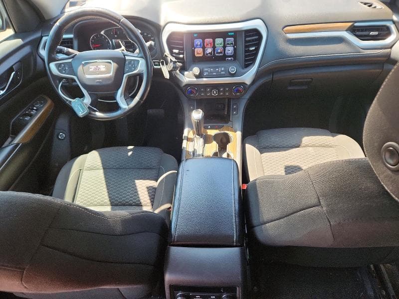 2017 GMC ACADIA SLE 8
