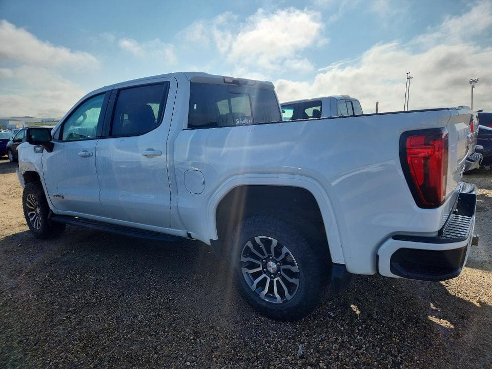 2022 GMC SIERRA K1500 AT4 2