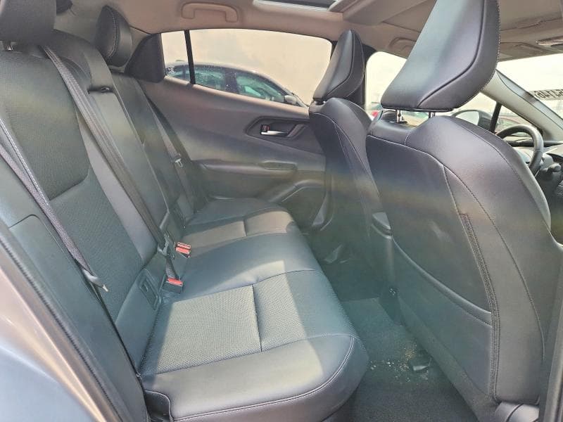 2024 TOYOTA PRIUS XLE 10