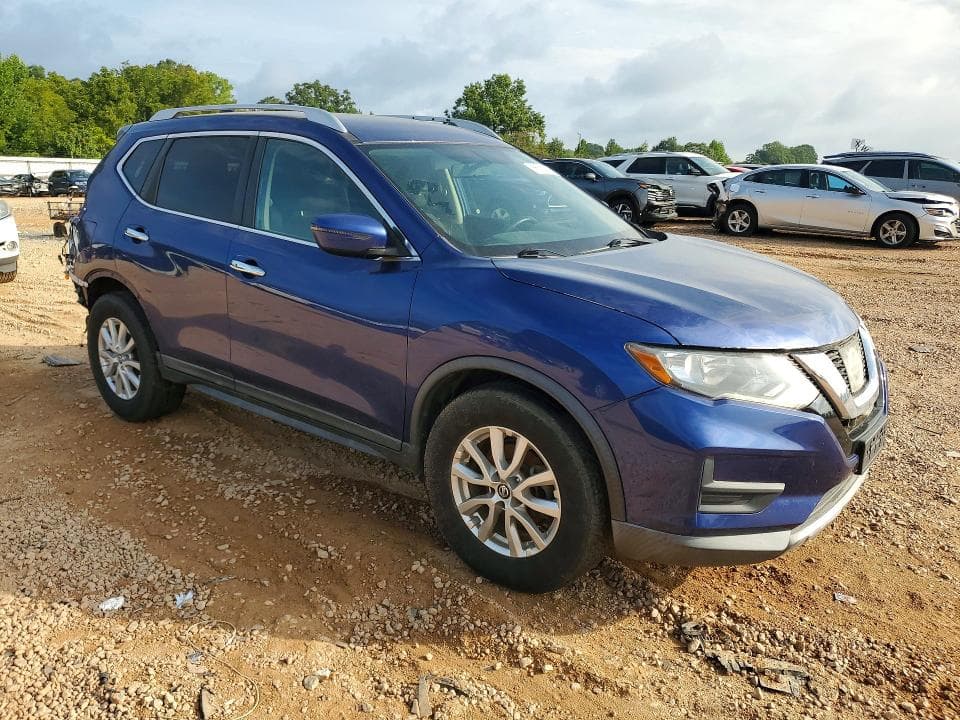 2017 NISSAN ROGUE S 4