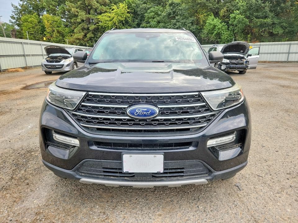 2021 FORD EXPLORER XLT 5