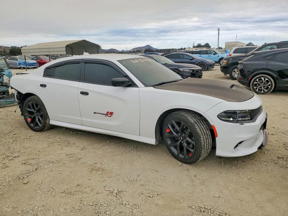 2019 DODGE CHARGER GT 4
