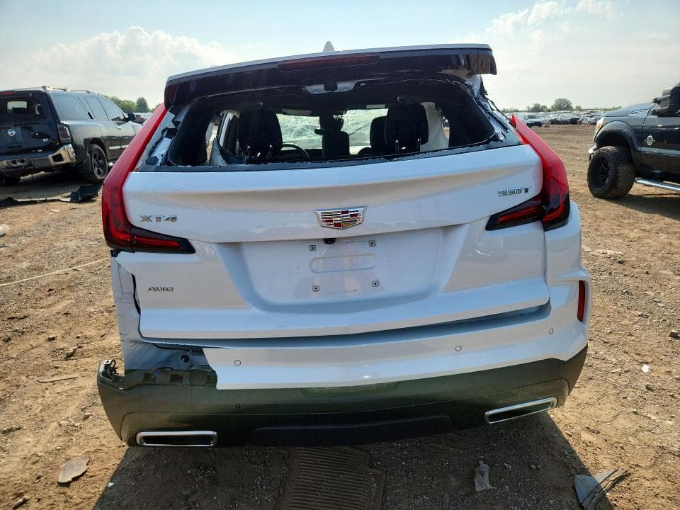 2024 CADILLAC XT4 PREMIUM LUXURY 6