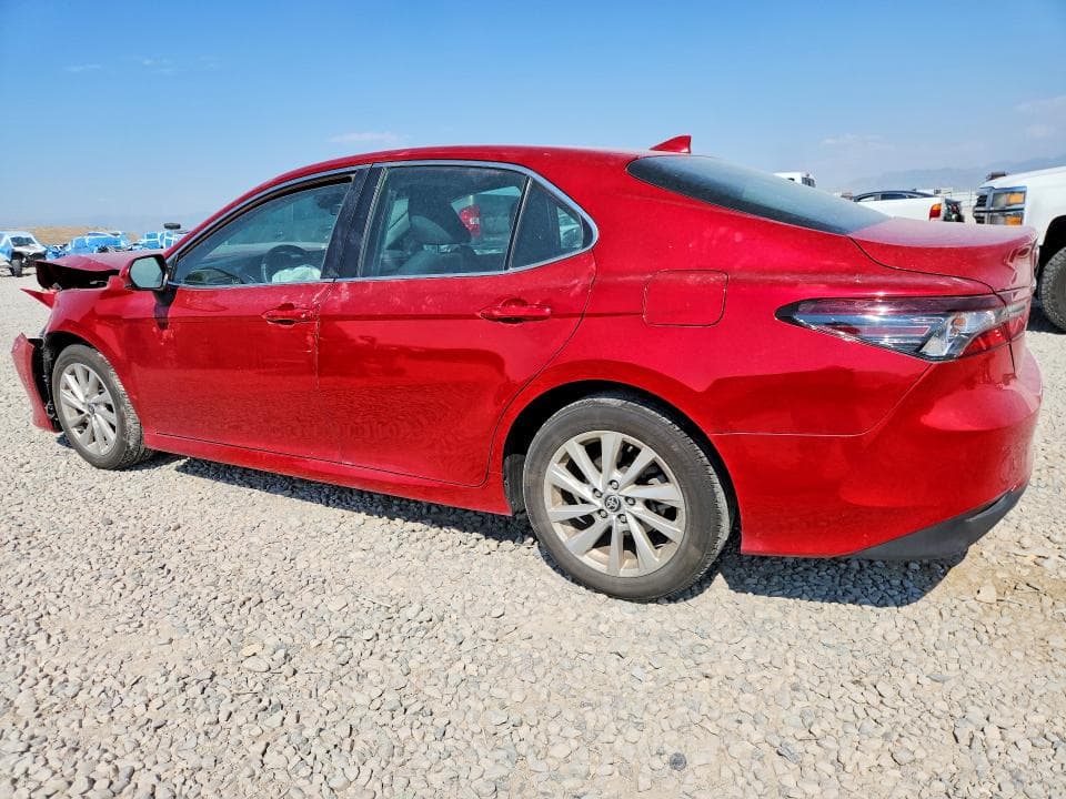 2024 TOYOTA CAMRY LE 2
