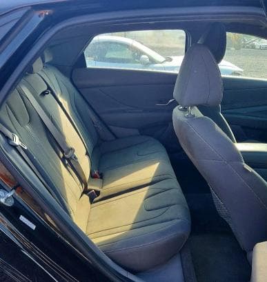 2022 HYUNDAI ELANTRA SEL 10