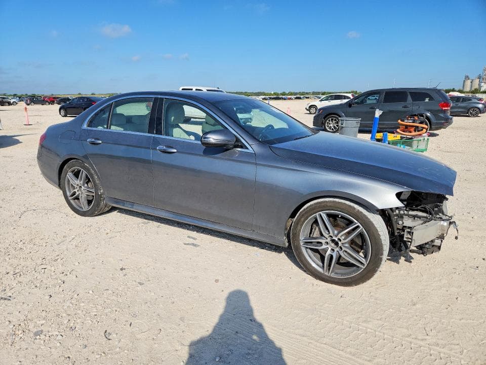 2018 MERCEDES-BENZ E 300 4