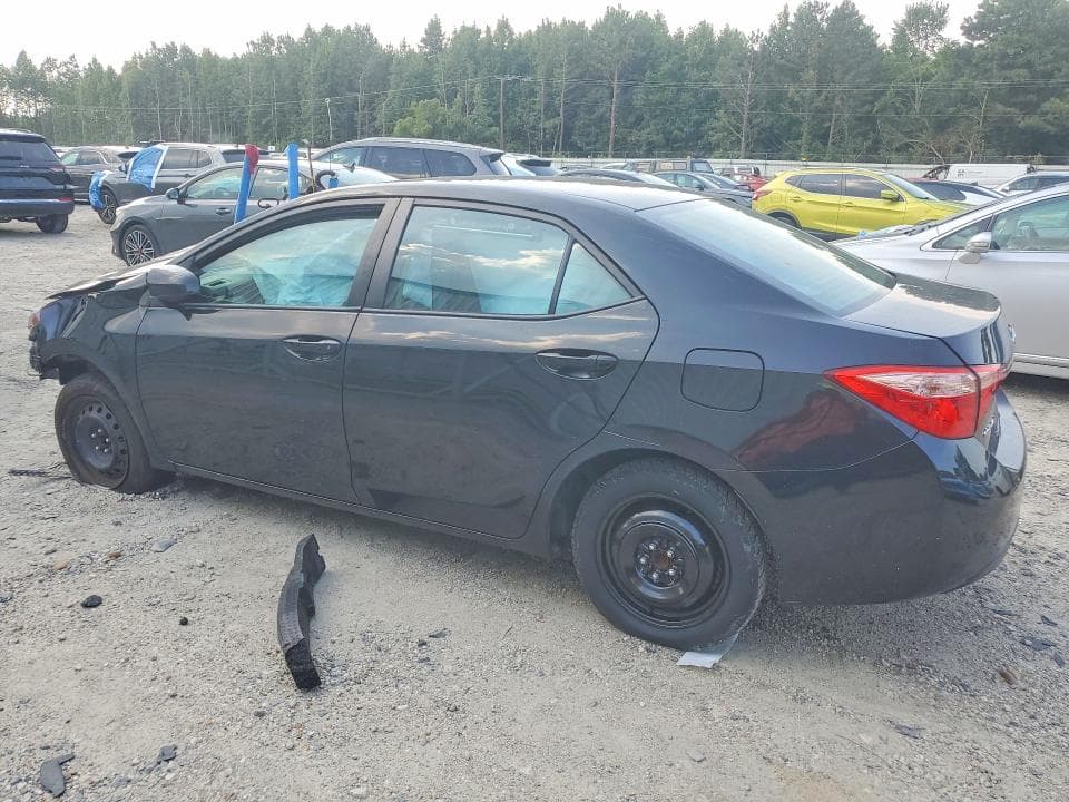 2018 TOYOTA COROLLA LE 2