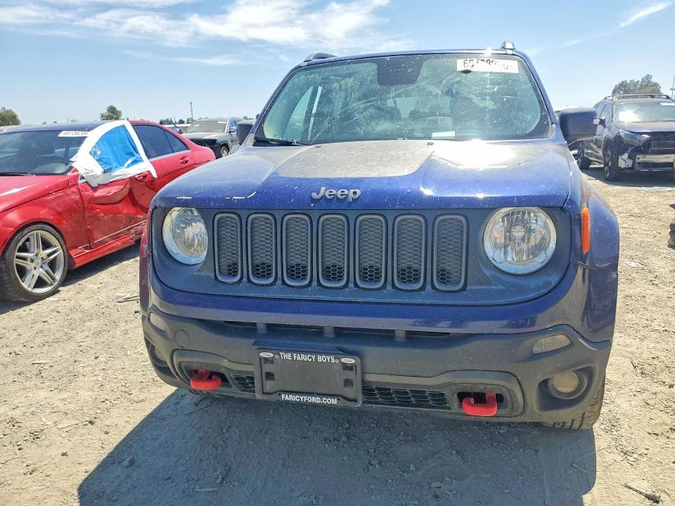 2017 JEEP RENEGADE TRAILHAWK 5