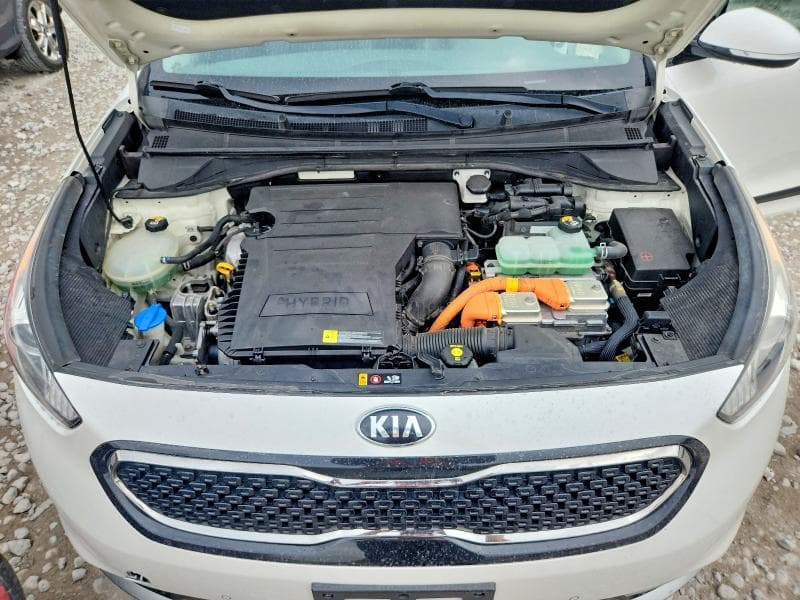 2019 KIA NIRO EX 11