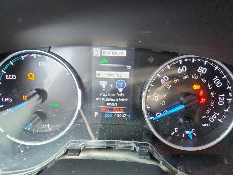 2022 TOYOTA RAV4 XLE PREMIUM 9
