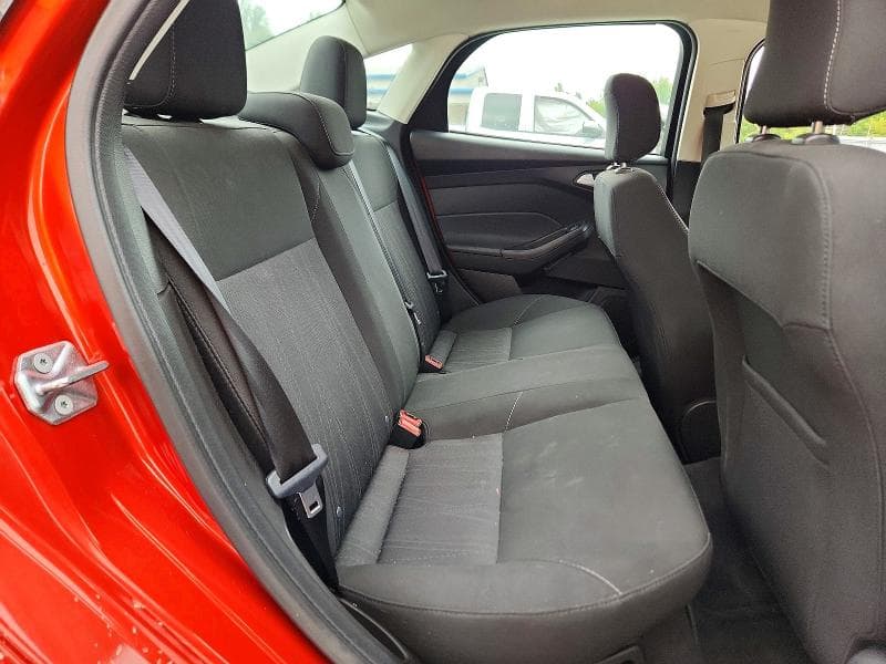 2018 FORD FOCUS SE 10