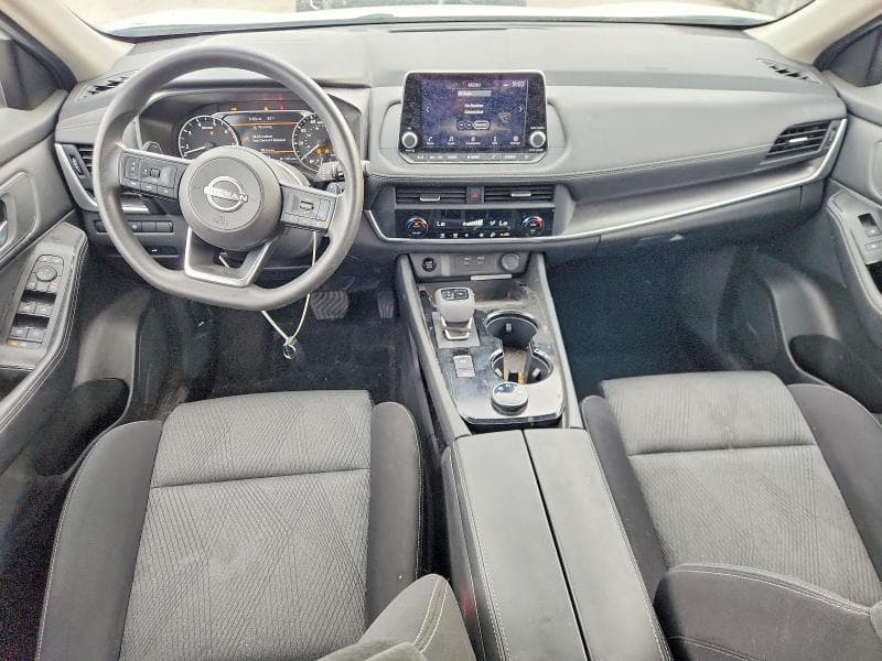 2024 NISSAN ROGUE SV 8