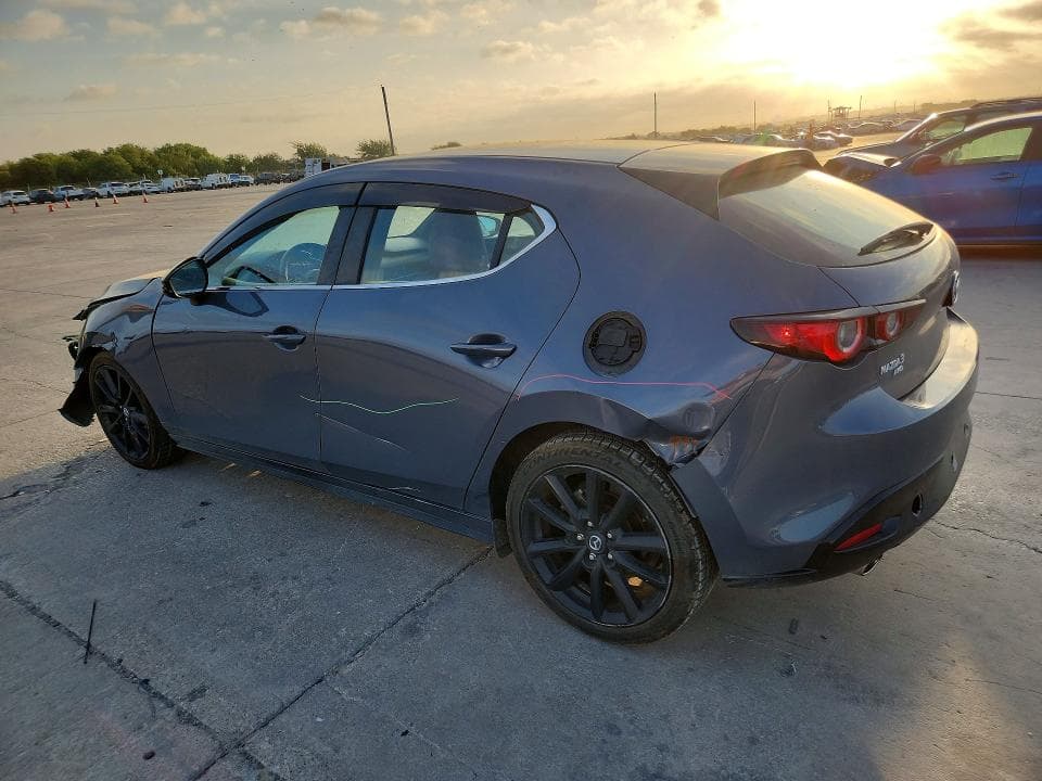2023 MAZDA 3 PREFERRED 2