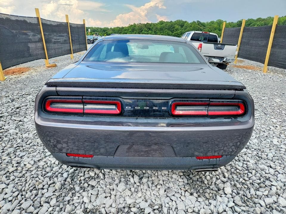 2017 DODGE CHALLENGER R/T 6