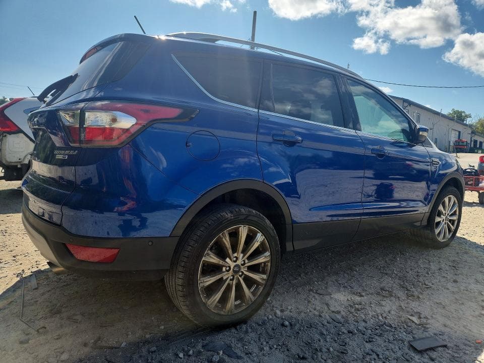 2018 FORD ESCAPE TITANIUM 3