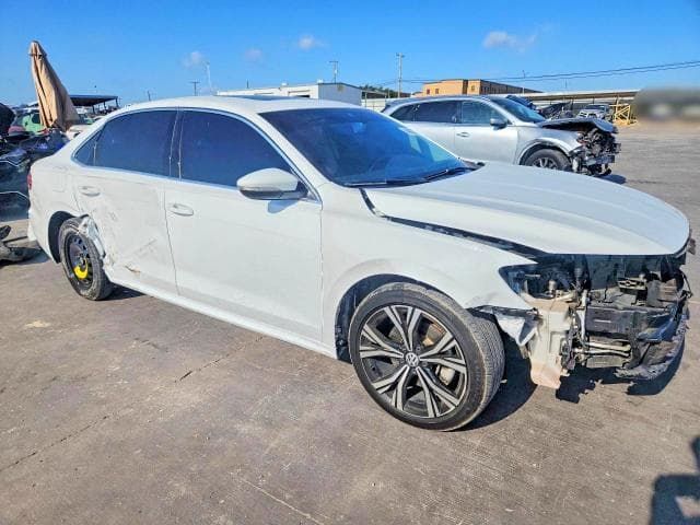 2021 VOLKSWAGEN PASSAT SE 4