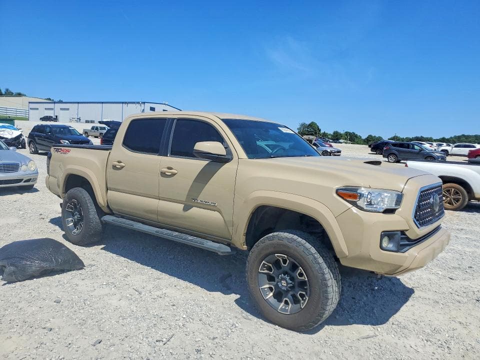 2018 TOYOTA TACOMA TRD SPORT 4