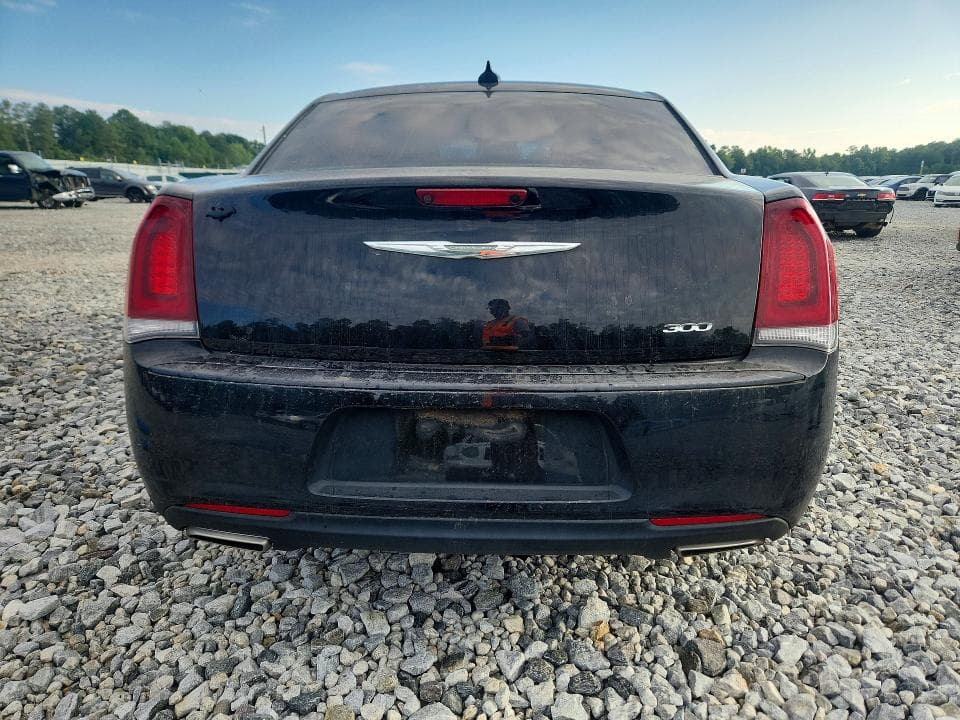 2018 CHRYSLER 300 TOURING 6