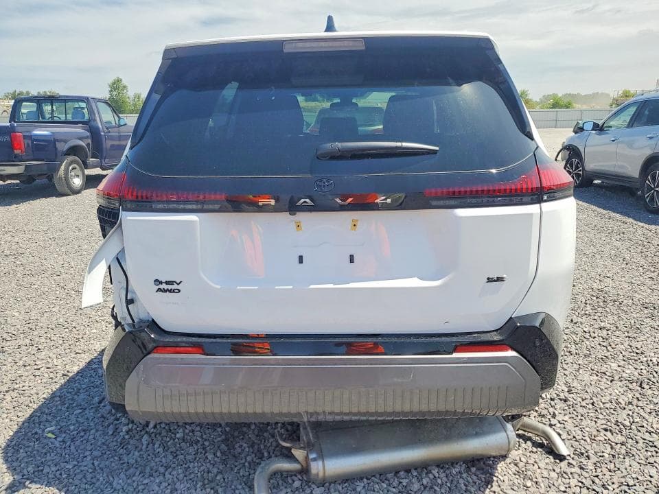 2026 TOYOTA RAV4 SE 6