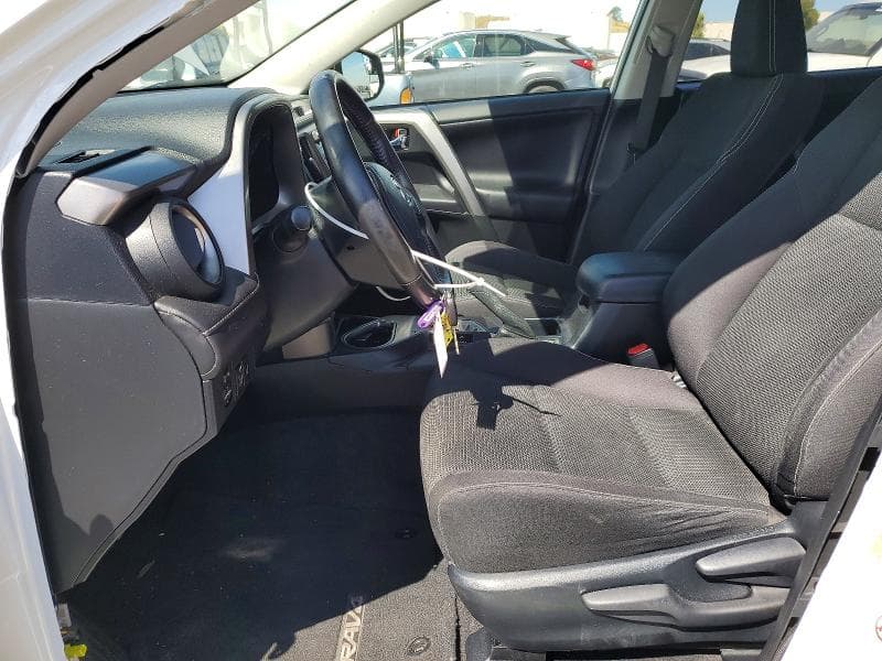 2017 TOYOTA RAV4 XLE 7