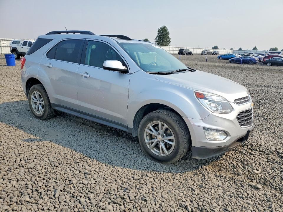 2017 CHEVROLET EQUINOX LT 4