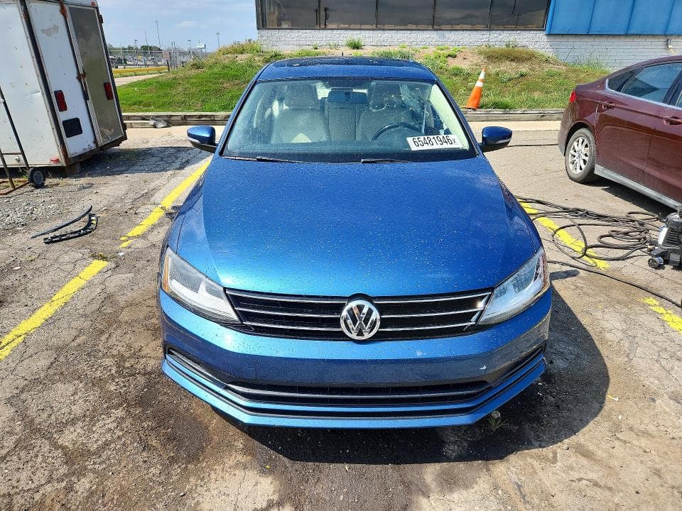 2017 VOLKSWAGEN JETTA SE 5