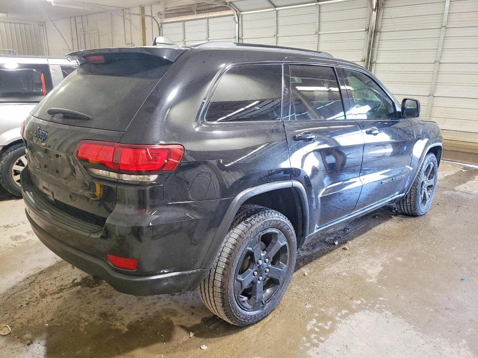2018 JEEP GRAND CHEROKEE LAREDO 3
