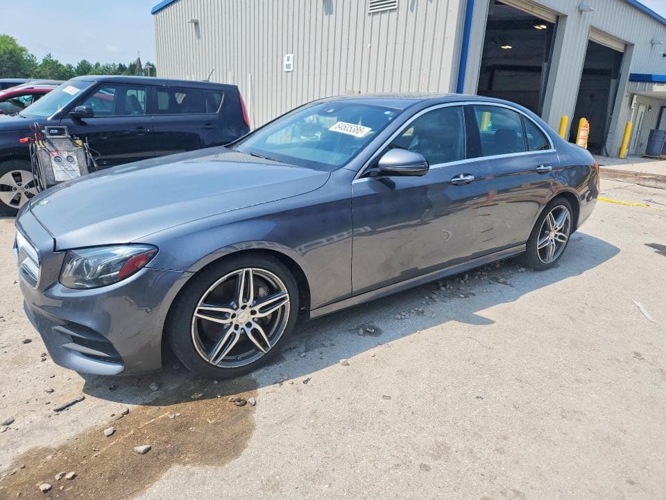2017 MERCEDES-BENZ E 300 4MATIC - 1