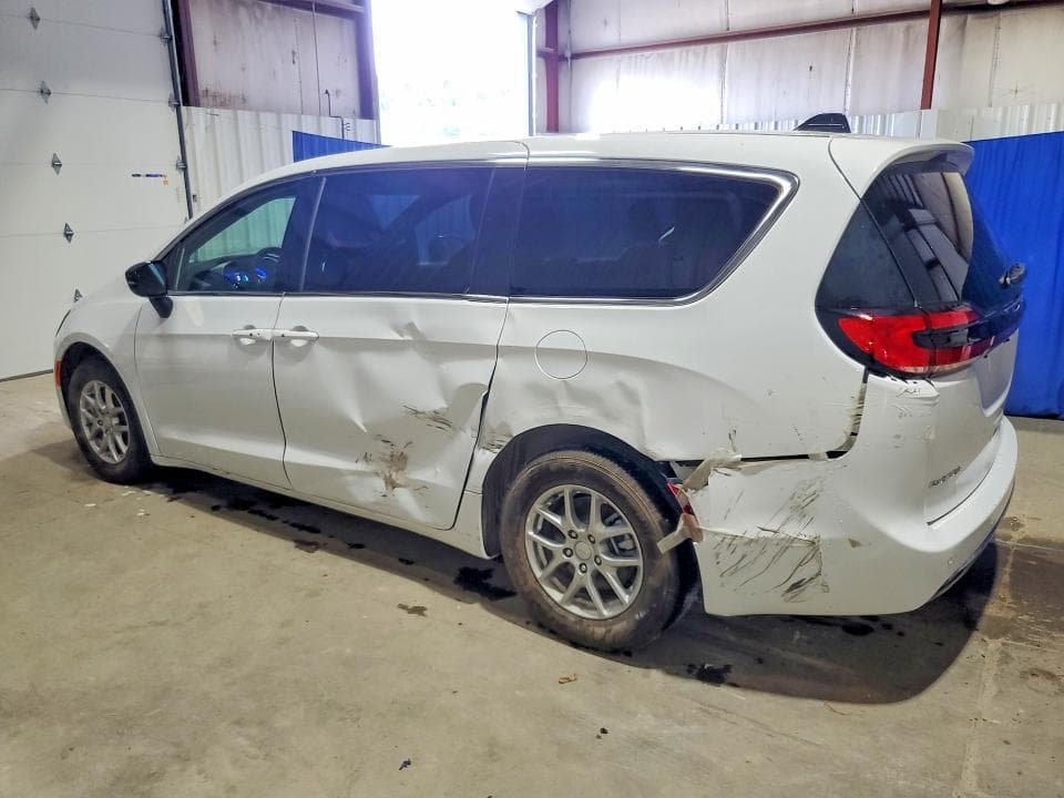2027 CHRYSLER PACIFICA SELECT 2
