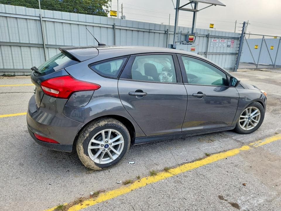 2018 FORD FOCUS SE 3