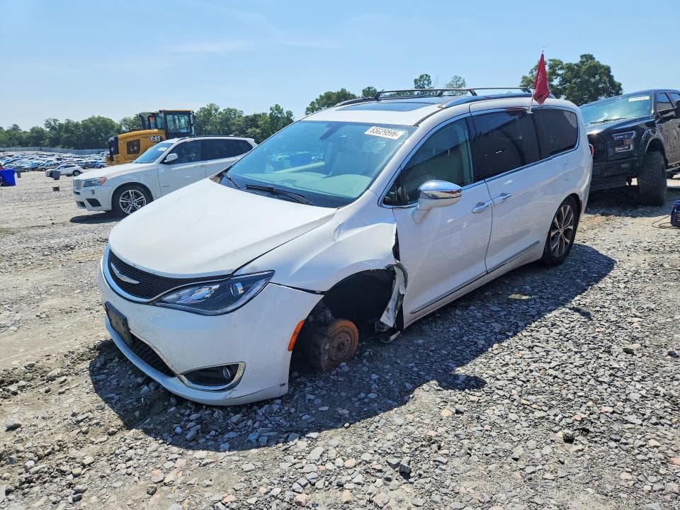 2017 CHRYSLER PACIFICA LIMITED - 1