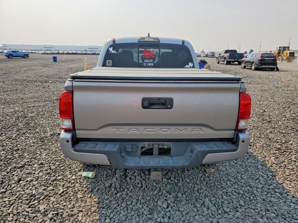 2017 TOYOTA TACOMA TRD SPORT 6