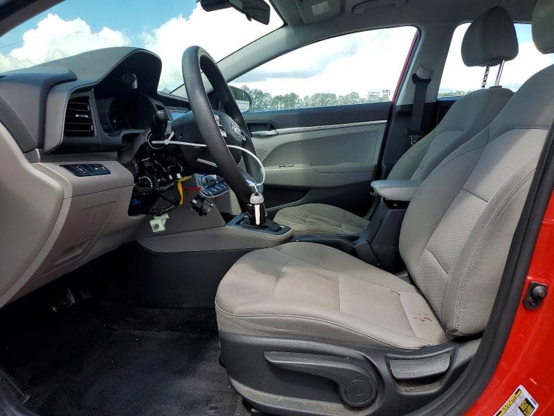 2020 HYUNDAI ELANTRA SE 7
