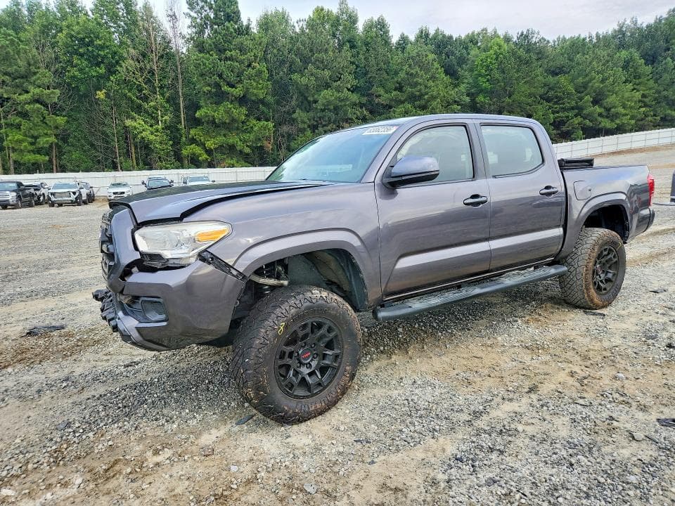 2017 TOYOTA TACOMA SR
