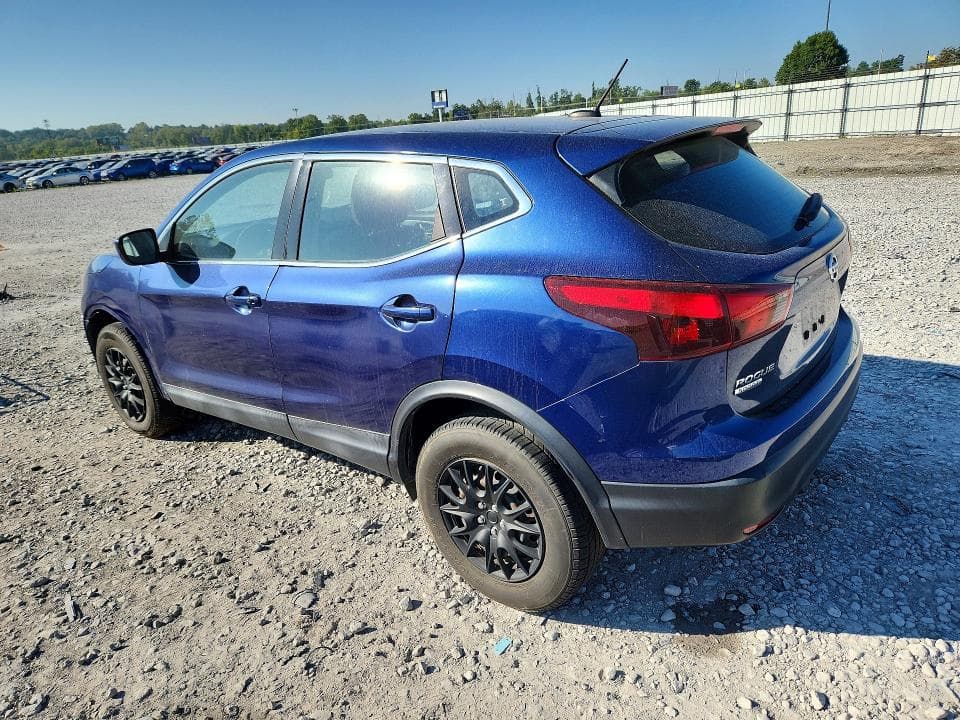2018 NISSAN ROGUE SPORT S 2