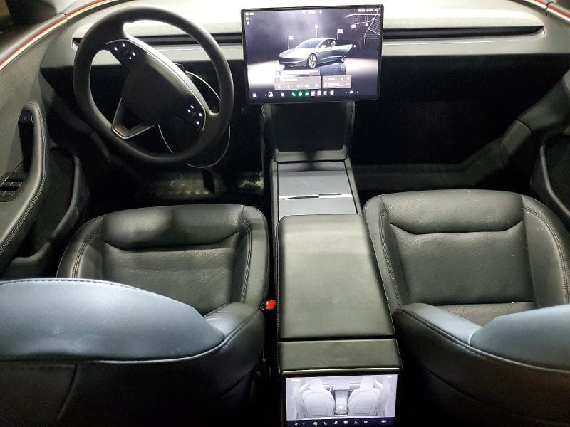 2024 TESLA MODEL 3 8