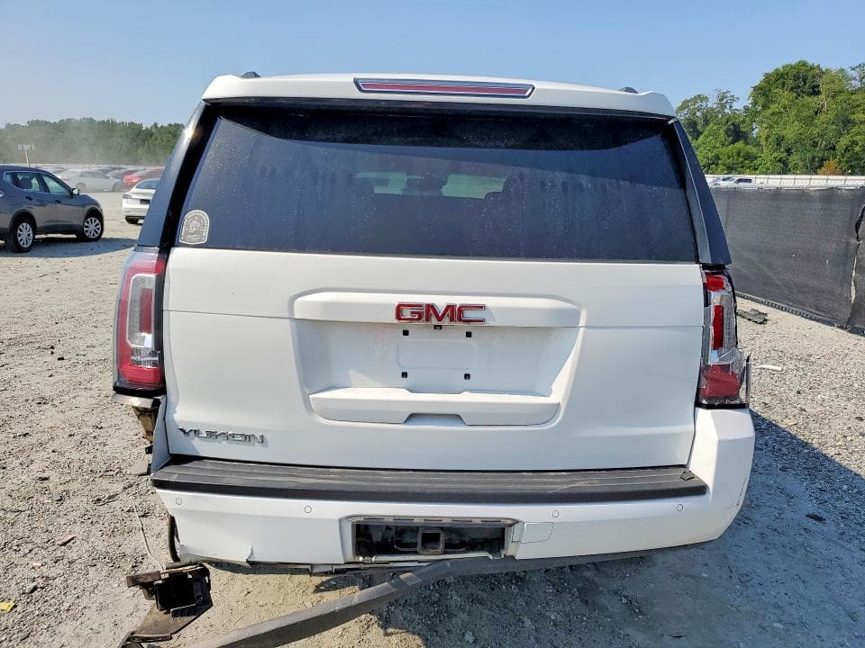 2017 GMC YUKON SLT 6
