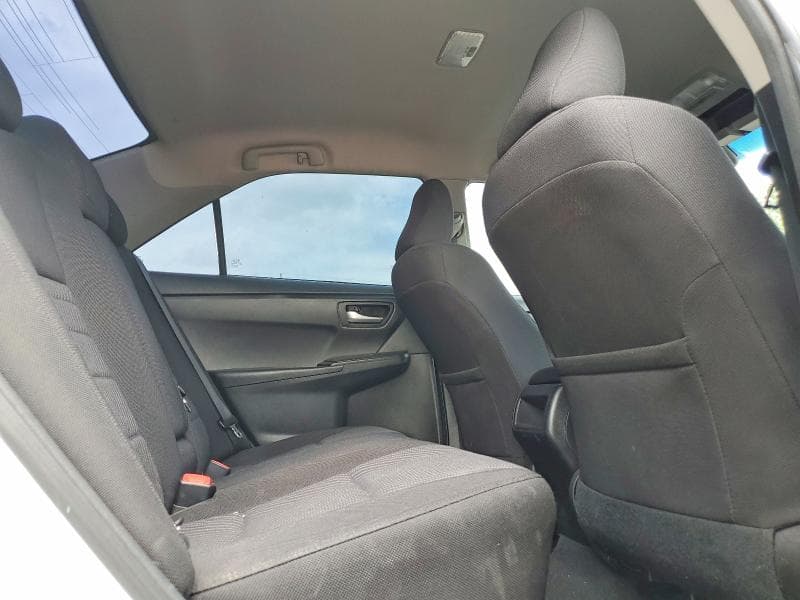 2017 TOYOTA CAMRY LE 10
