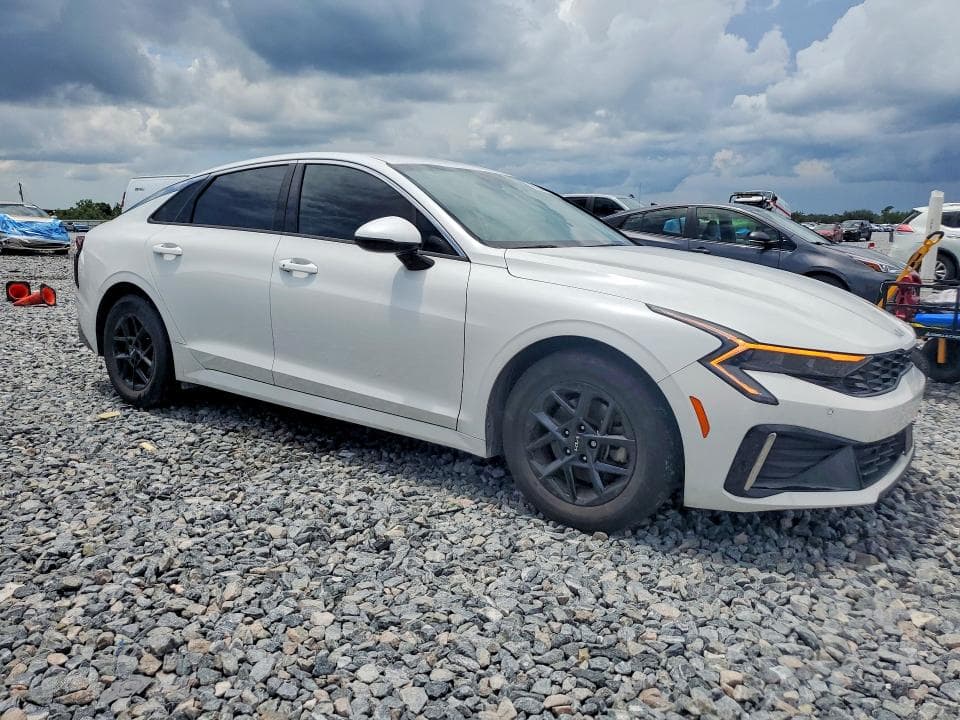 2025 KIA K5 LXS 4