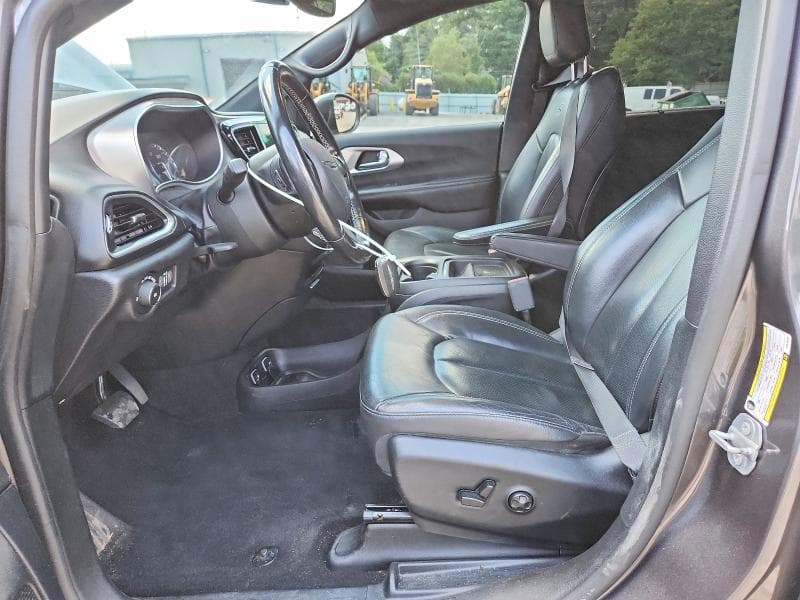 2019 CHRYSLER PACIFICA TOURING L 7