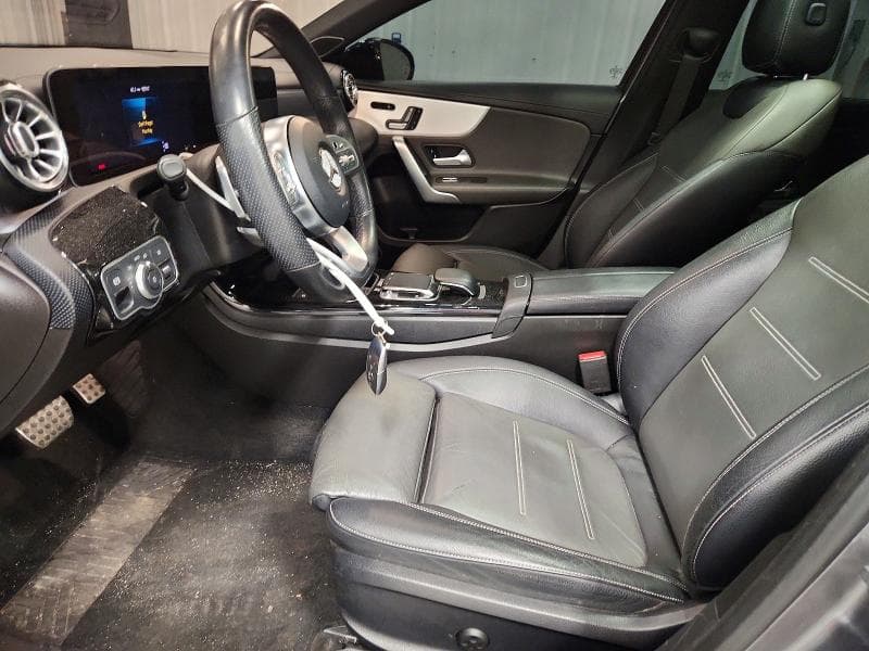 2019 MERCEDES-BENZ A 220 7
