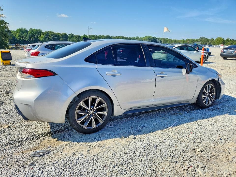 2021 TOYOTA COROLLA SE 3