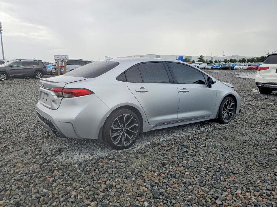 2020 TOYOTA COROLLA SE 3